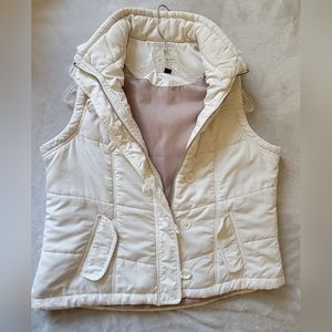 Sonoma Womens Puffer Vest Size lg